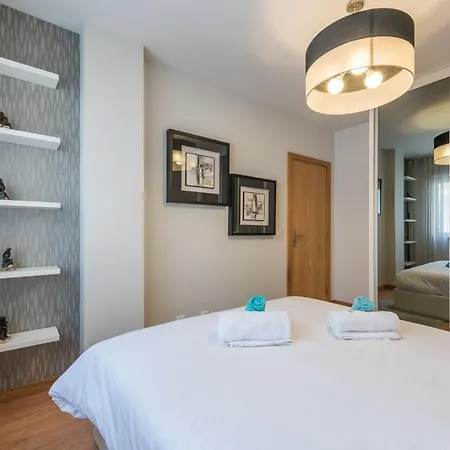 Guestready - Silver Engine Balcony 波尔图
