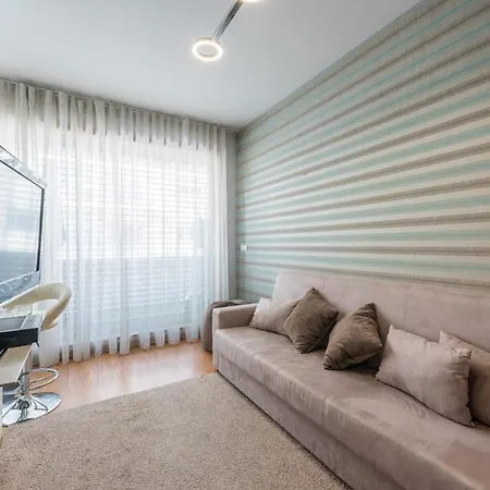 Guestready - Silver Engine Balcony Apartment