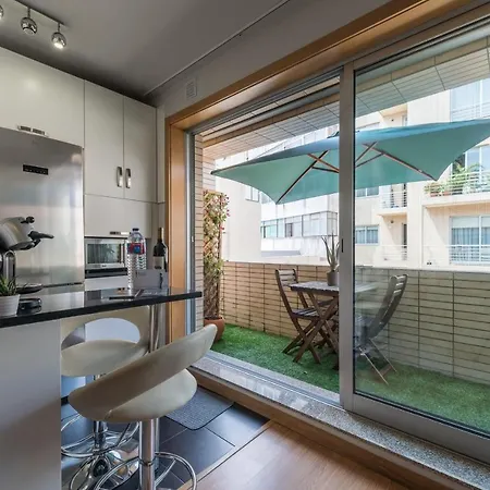 公寓 Guestready - Silver Engine Balcony 波尔图